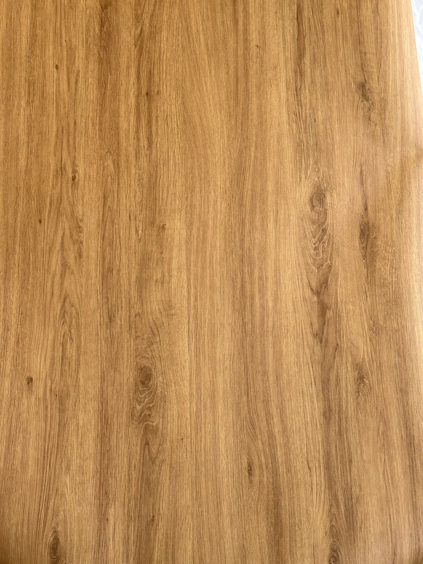 Rustik Eg – Med Knaster